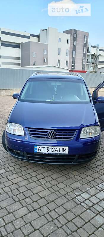 Минивэн Volkswagen Touran 2003 в Ивано-Франковске