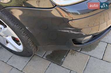 Минивэн Volkswagen Touran 2003 в 