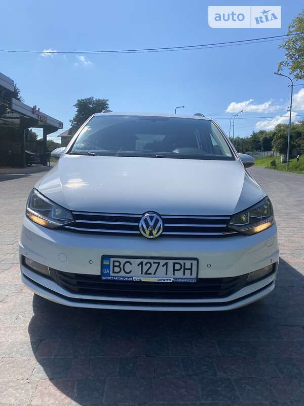 Микровэн Volkswagen Touran 2015 в Николаеве