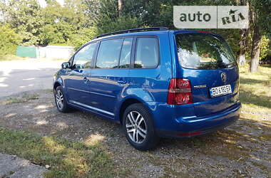 Мінівен Volkswagen Touran 2008 в Запоріжжі