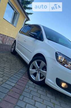 Мікровен Volkswagen Touran 2013 в 