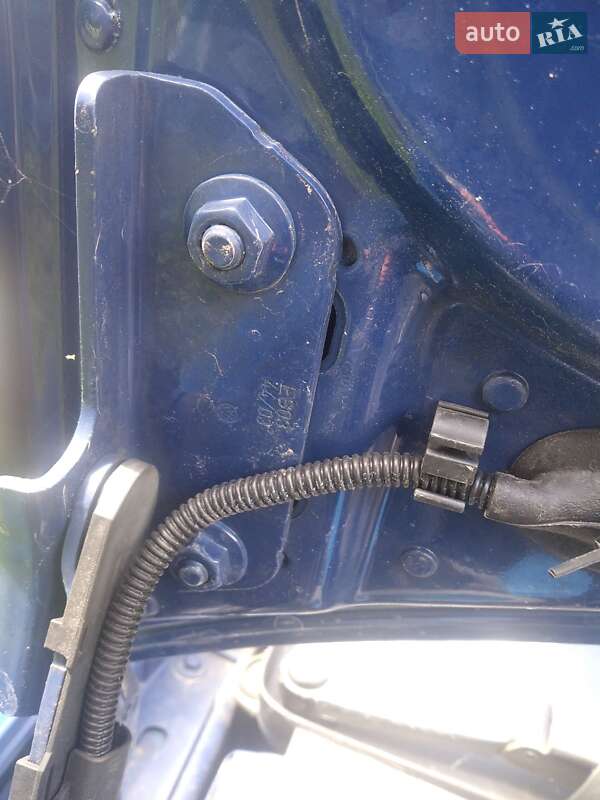 Минивэн Volkswagen Touran 2004 в Калуше