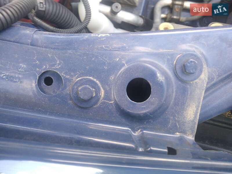 Минивэн Volkswagen Touran 2004 в Калуше