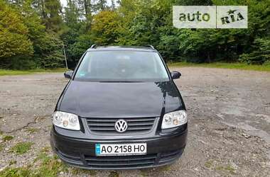 Минивэн Volkswagen Touran 2004 в 