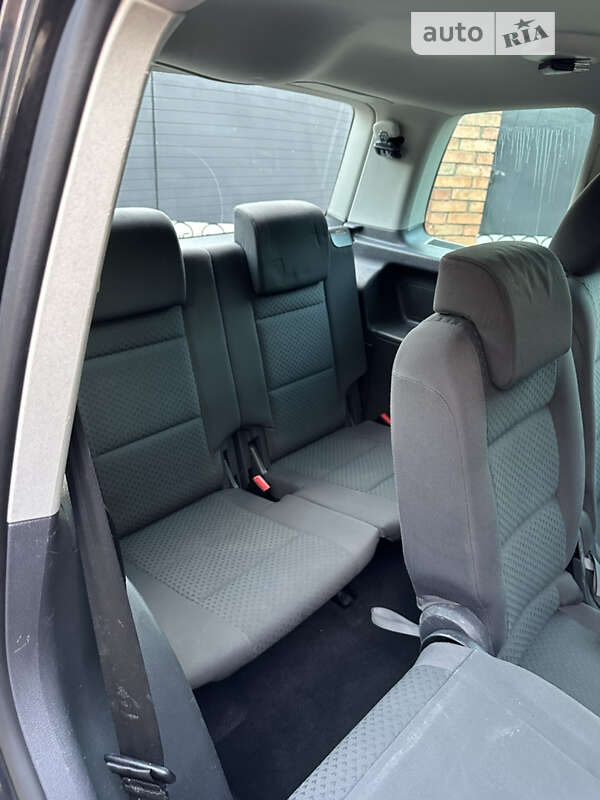 Мінівен Volkswagen Touran 2005 в Хмельницькому