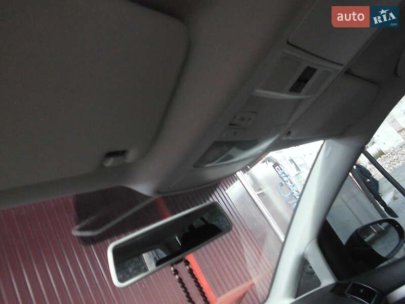 Микровэн Volkswagen Touran 2011 в Виннице фото 3 Микровэн Volkswagen Touran 2011 в Виннице