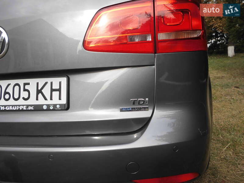Микровэн Volkswagen Touran 2011 в Виннице фото 8 Микровэн Volkswagen Touran 2011 в Виннице
