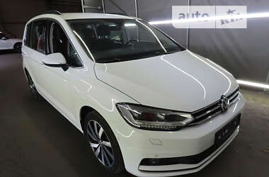 Volkswagen Touran 2019