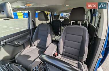 Микровэн Volkswagen Touran 2011 в Ивано-Франковске