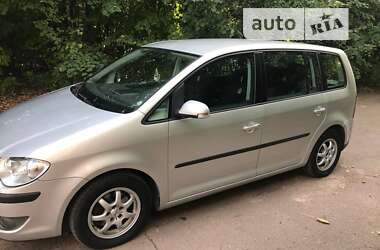 Мінівен Volkswagen Touran 2007 в Житомирі