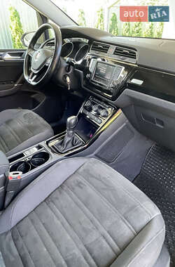 Микровэн Volkswagen Touran 2015 в 