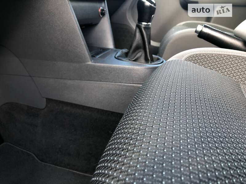Мікровен Volkswagen Touran 2014 в Калуші