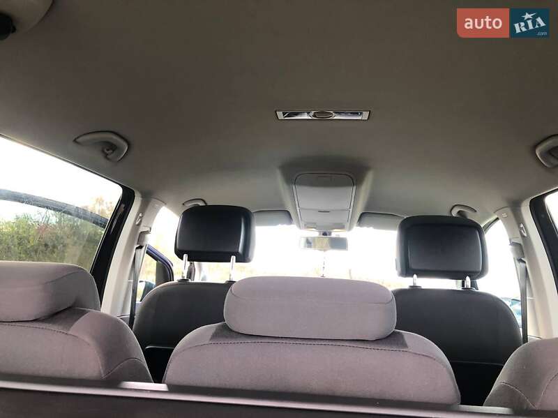 Мікровен Volkswagen Touran 2014 в Калуші