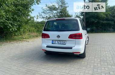 Микровэн Volkswagen Touran 2012 в Черновцах