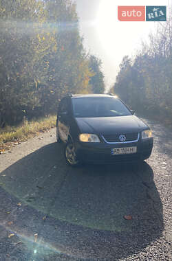 Минивэн Volkswagen Touran 2004 в Виннице