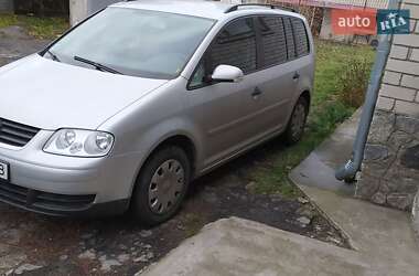 Минивэн Volkswagen Touran 2006 в Светловодске