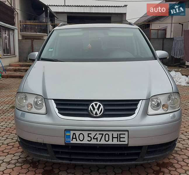 Volkswagen Touran 2006