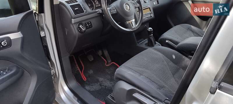 Микровэн Volkswagen Touran 2014 в Каменец-Подольском