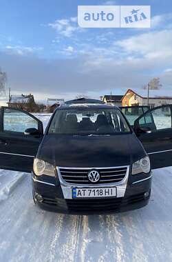 Мінівен Volkswagen Touran 2007 в Надвірній