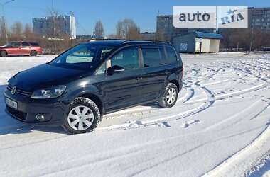 Микровэн Volkswagen Touran 2011 в Киеве