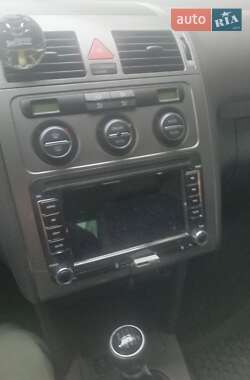 Минивэн Volkswagen Touran 2007 в 