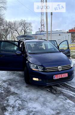 Микровэн Volkswagen Touran 2019 в Киеве