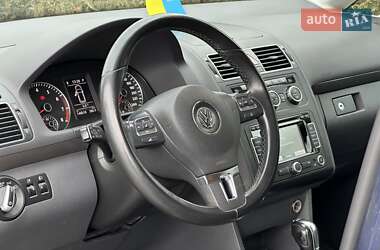 Микровэн Volkswagen Touran 2013 в Львове