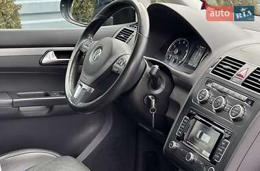 Микровэн Volkswagen Touran 2013 в Львове