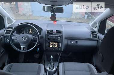 Микровэн Volkswagen Touran 2014 в Сарнах