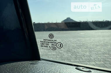 Мінівен Volkswagen Touran 2013 в Мукачевому