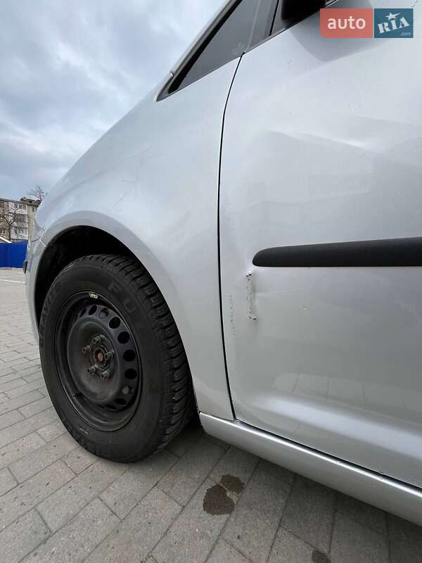Минивэн Volkswagen Touran 2007 в Калуше фото 14 Минивэн Volkswagen Touran 2007 в Калуше