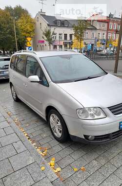 Минивэн Volkswagen Touran 2006 в Яворове