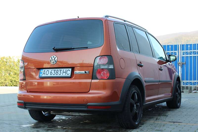 Мінівен Volkswagen Touran 2009 в Виноградові фото 2 Мінівен Volkswagen Touran 2009 в Виноградові