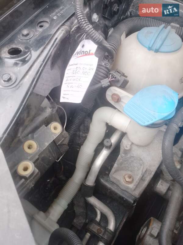 Минивэн Volkswagen Touran 2003 в Полонном