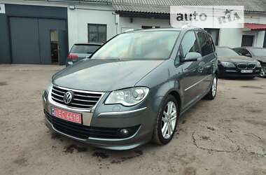 Минивэн Volkswagen Touran 2006 в Чернигове