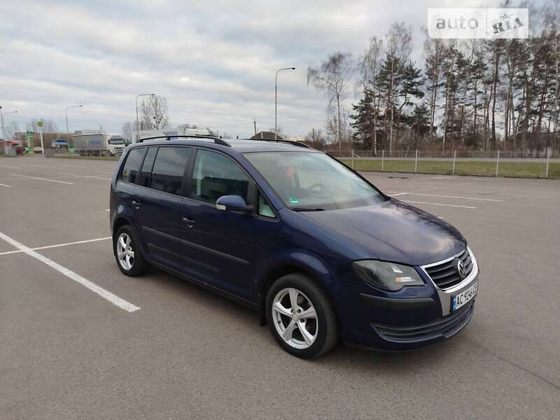 Мінівен Volkswagen Touran 2006 в Старій Вижівці