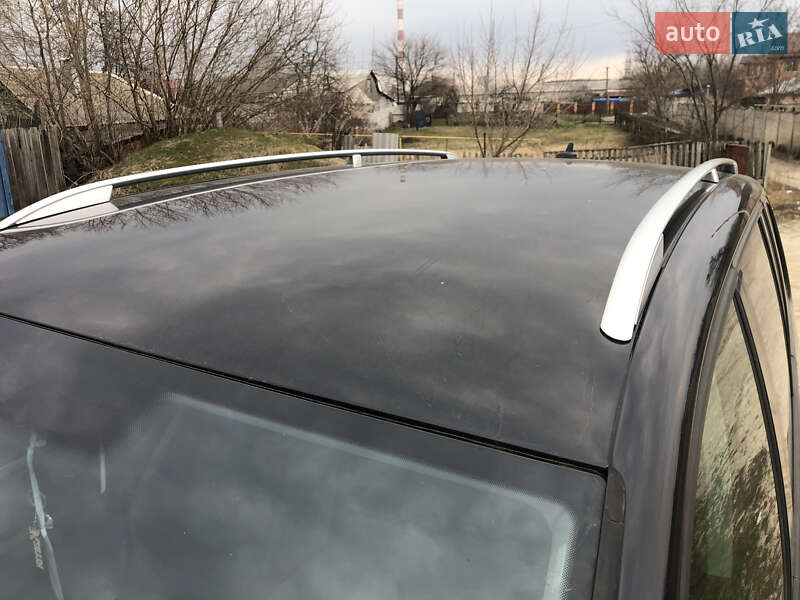 Минивэн Volkswagen Touran 2012 в Харькове