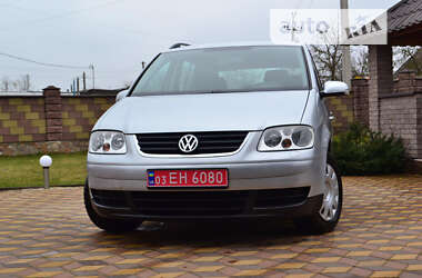 Минивэн Volkswagen Touran 2004 в Сарнах