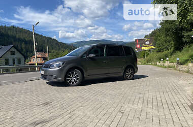 Мікровен Volkswagen Touran 2015 в Івано-Франківську