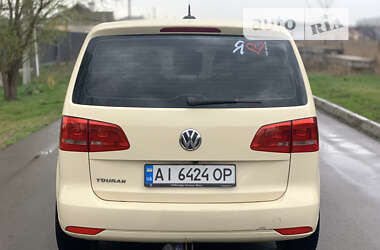 Минивэн Volkswagen Touran 2011 в Киеве