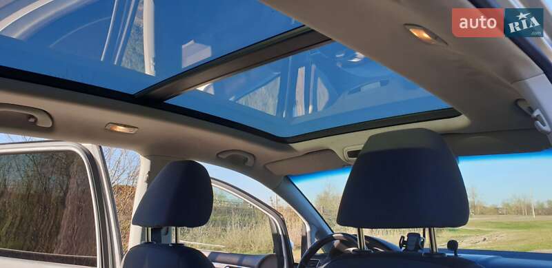 Мінівен Volkswagen Touran 2012 в Сарнах