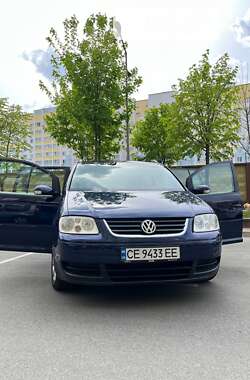Минивэн Volkswagen Touran 2004 в Софиевской Борщаговке