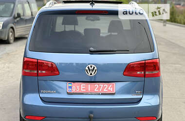 Мінівен Volkswagen Touran 2012 в Рівному