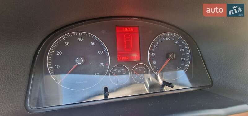 Мінівен Volkswagen Touran 2009 в Чопі