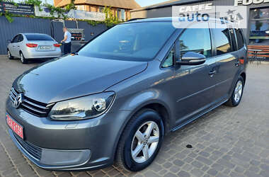 Минивэн Volkswagen Touran 2011 в Кривом Роге