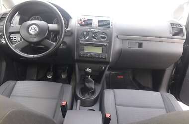 Минивэн Volkswagen Touran 2004 в Ивано-Франковске