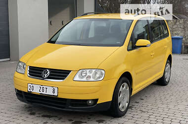 Минивэн Volkswagen Touran 2005 в Староконстантинове