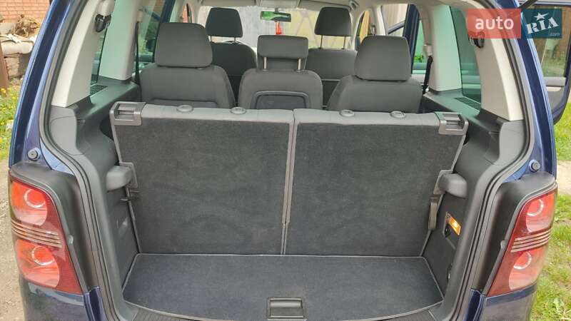 Мінівен Volkswagen Touran 2007 в Самборі
