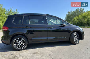 Микровэн Volkswagen Touran 2019 в Виннице