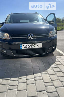 Минивэн Volkswagen Touran 2011 в Виннице